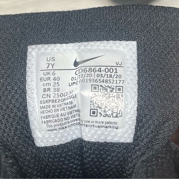 Nike Air Max 90 Recraft Triple Black Womens Shoes Leather Sneaker Size 8.5 - Picture 12 of 12